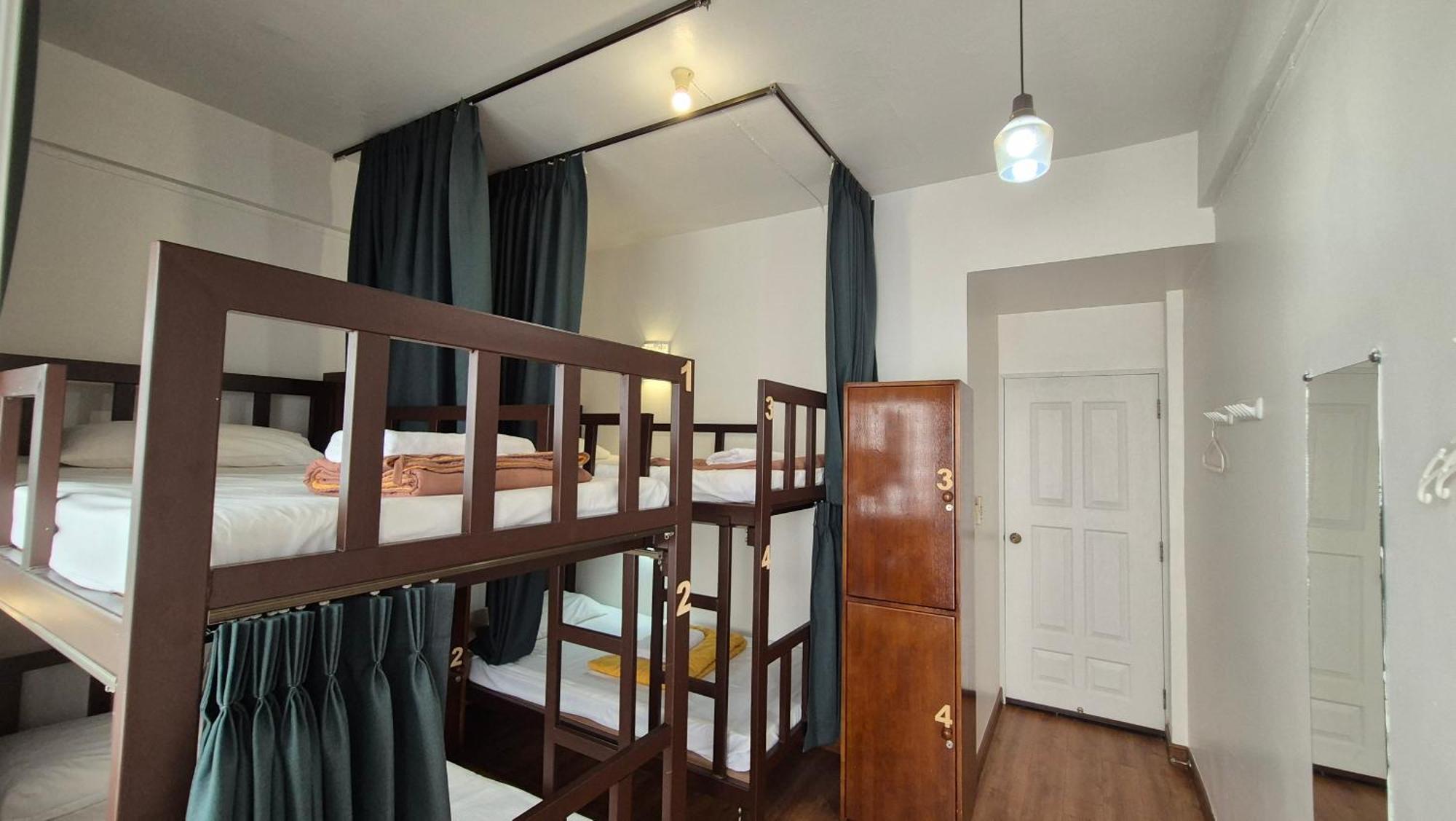Les Fleurs Bangkok Hostel Εξωτερικό φωτογραφία