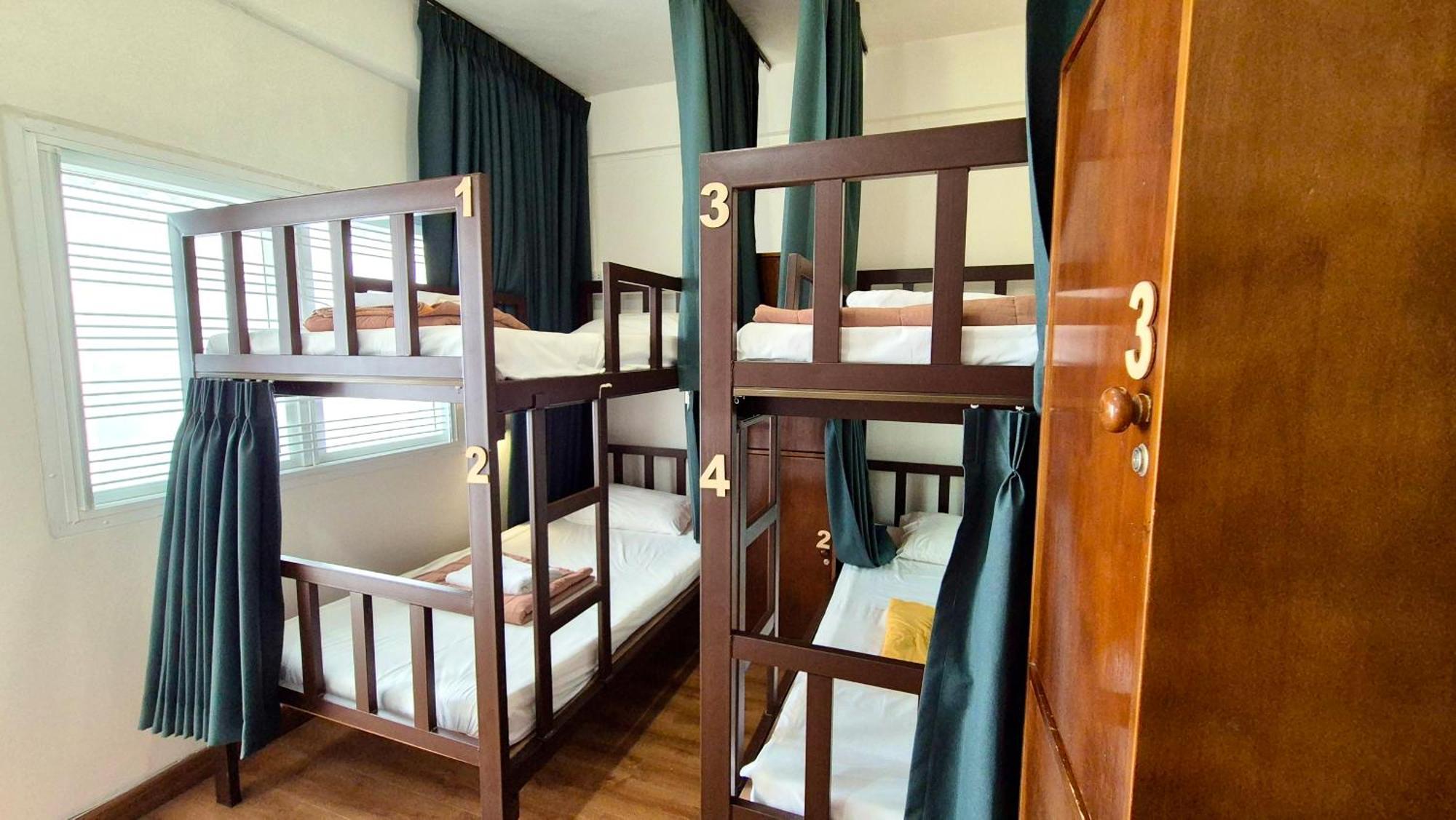 Les Fleurs Bangkok Hostel Εξωτερικό φωτογραφία