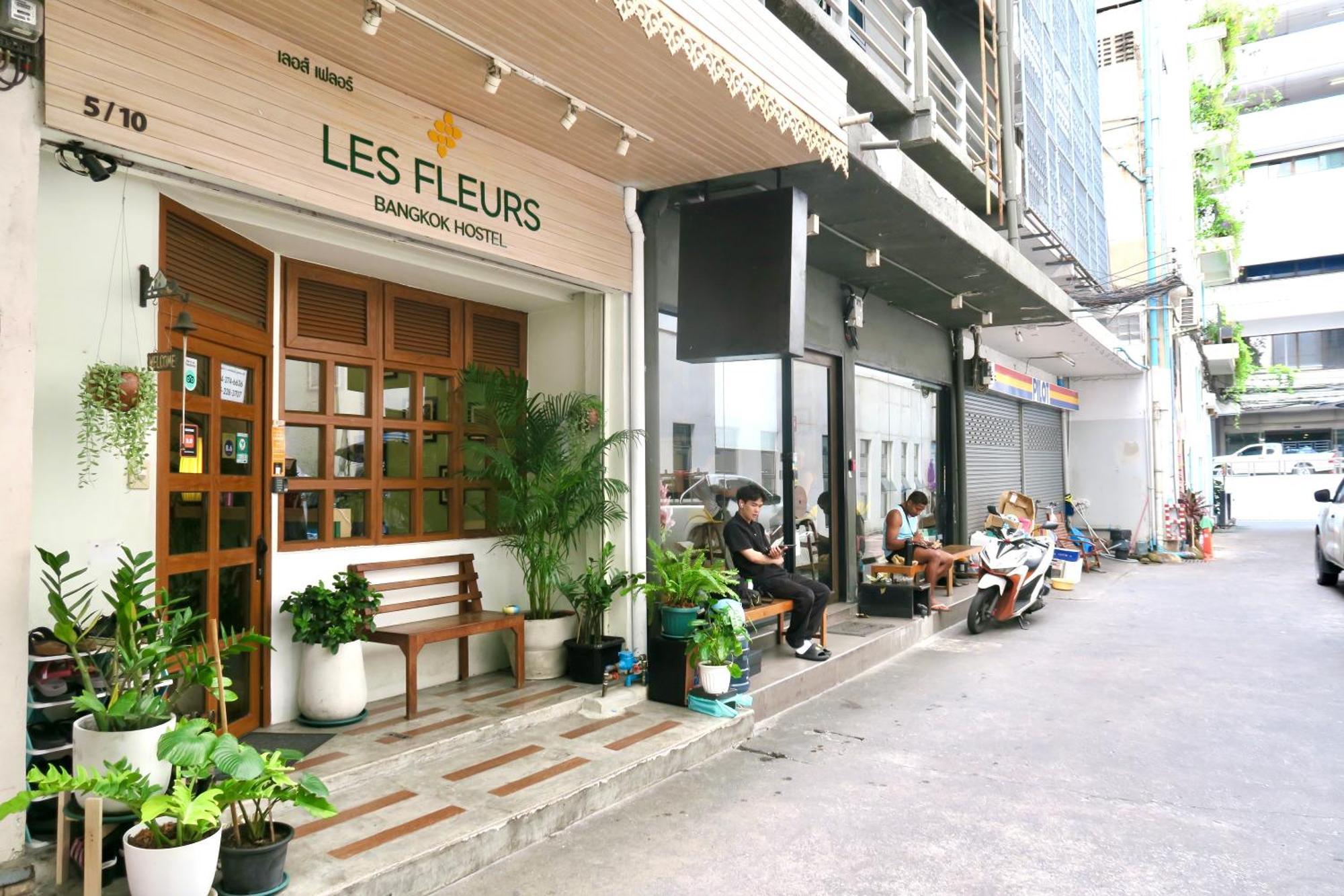 Les Fleurs Bangkok Hostel Εξωτερικό φωτογραφία