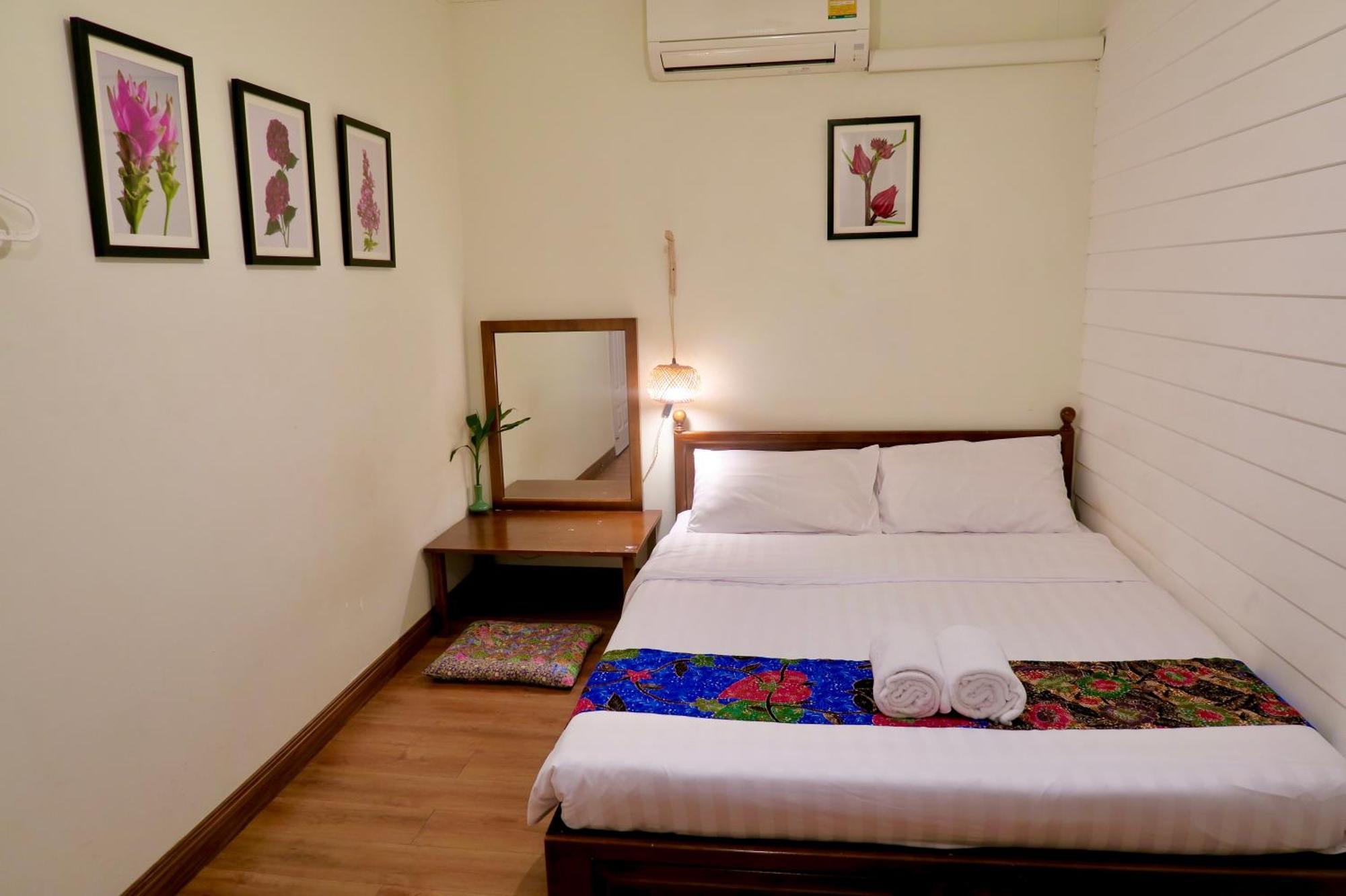 Les Fleurs Bangkok Hostel Εξωτερικό φωτογραφία