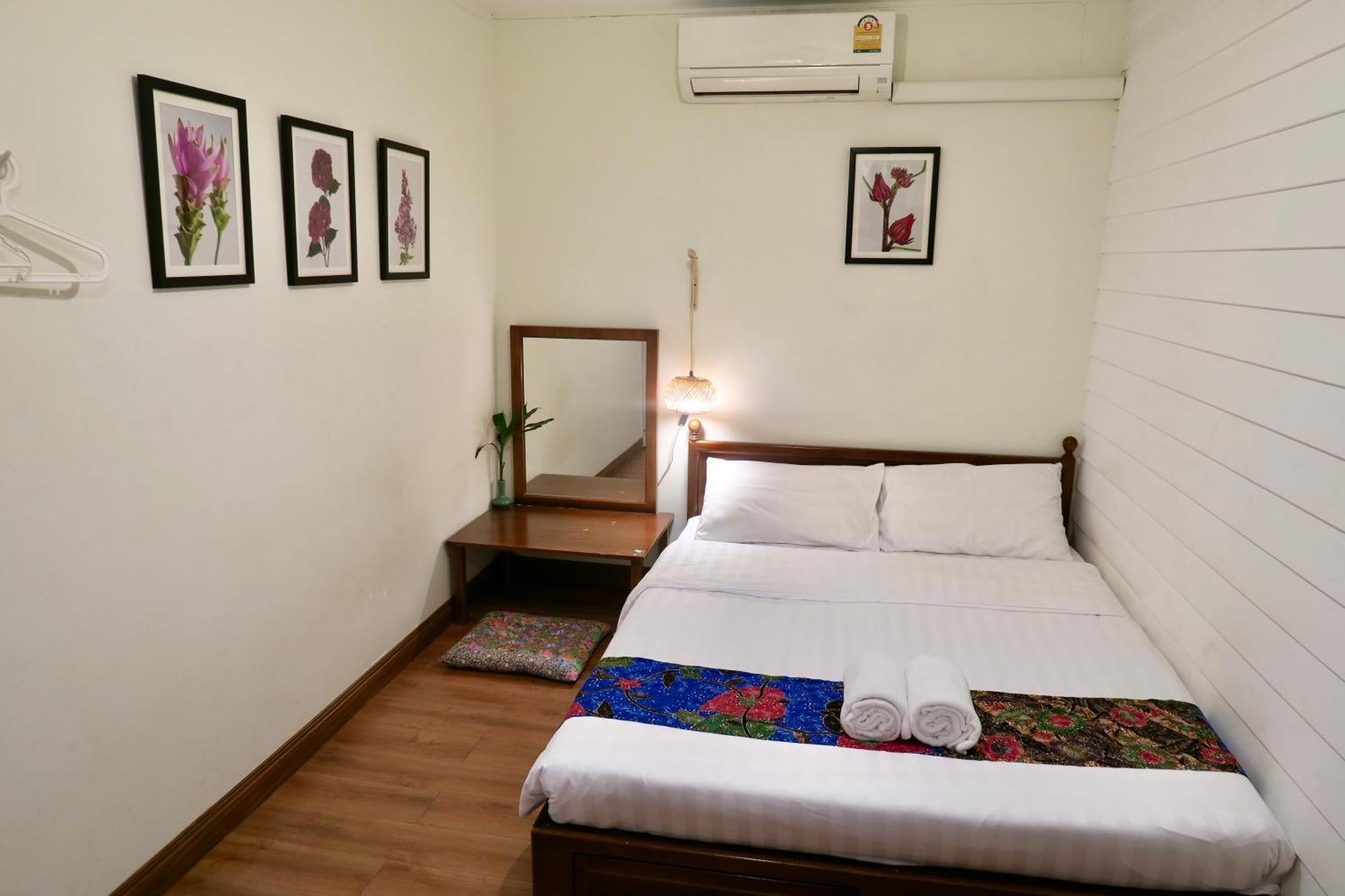 Les Fleurs Bangkok Hostel Εξωτερικό φωτογραφία